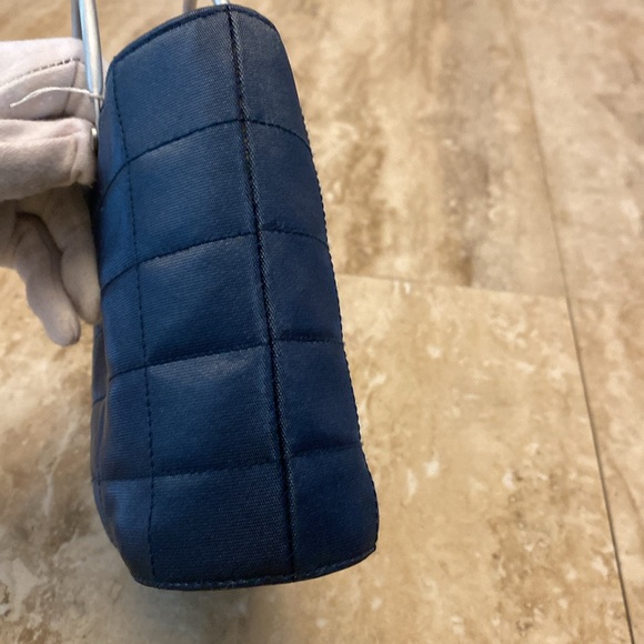 Chanel Mini Chocolate Bar Vintage Bag with COA-Rare - Picture 5 of 12